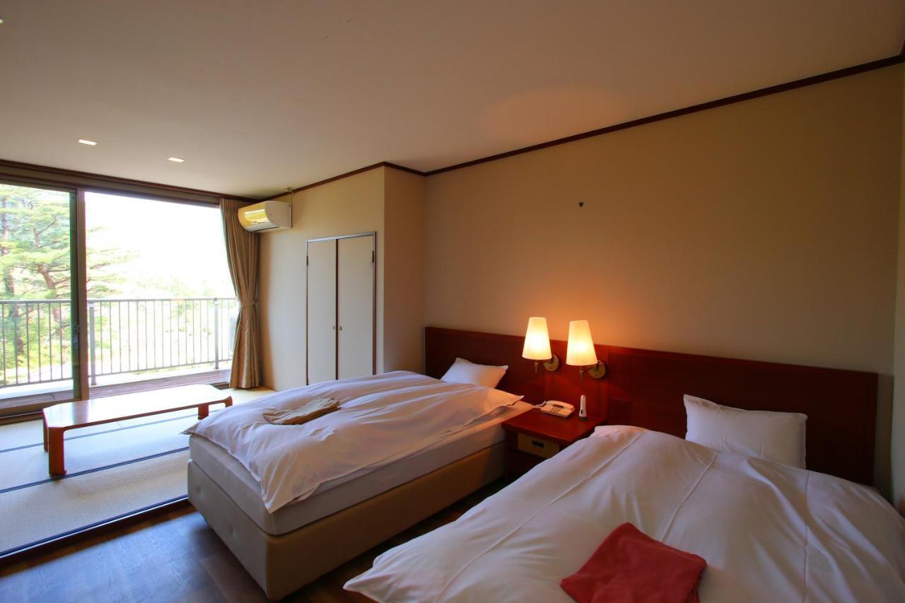 Hotel Hokkein-Onsen Kougen-Terrace à Kokonoe Extérieur photo